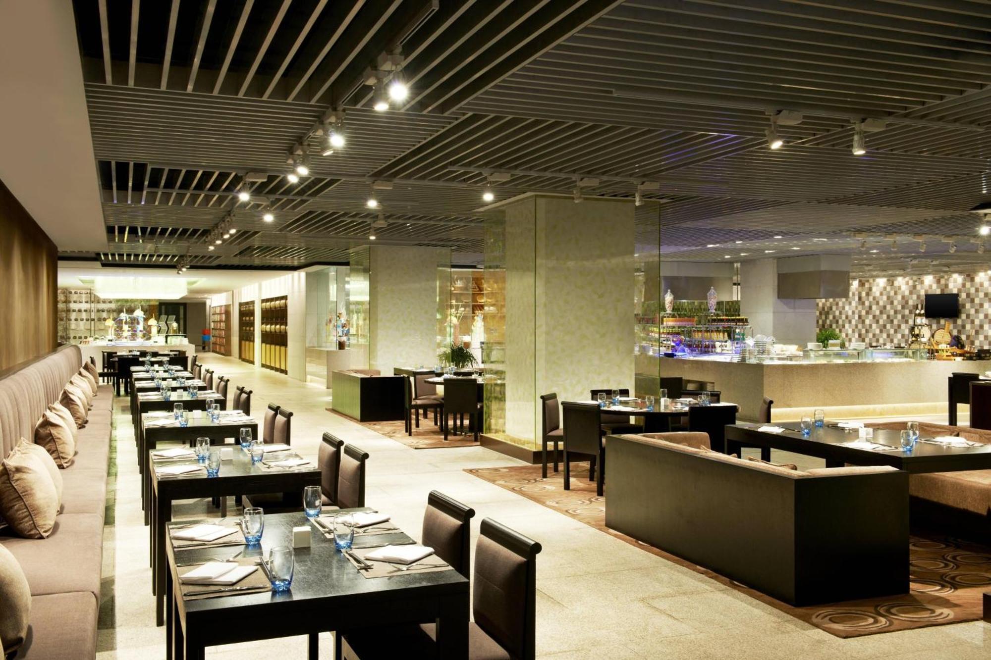 Four Points By Sheraton Qingdao, West Coast Kültér fotó